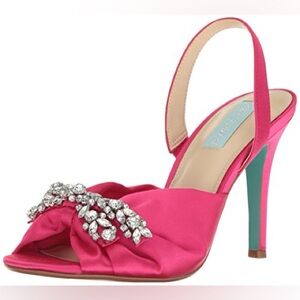 Blue by Betsey Johnson Women's SB-briel Dress Sandal, Fuchsia Satin